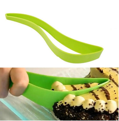 Beautiful Cake Server, Handy Tool for Cutting and Slicing Cakes